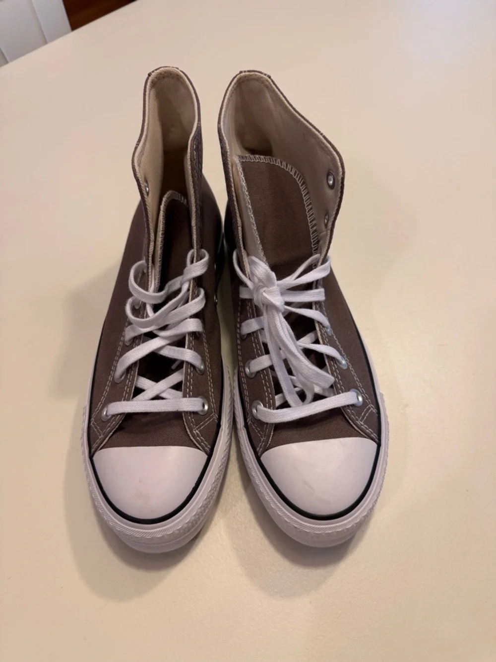 Converse High-Top Canvas Sneakers in Brown and White Sz 9. NWOB. Box42 - Picture 2 of 6